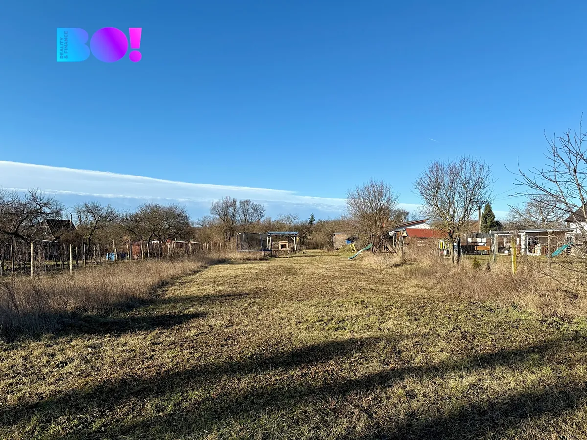 Prodej stavebního pozemku 1809 m²